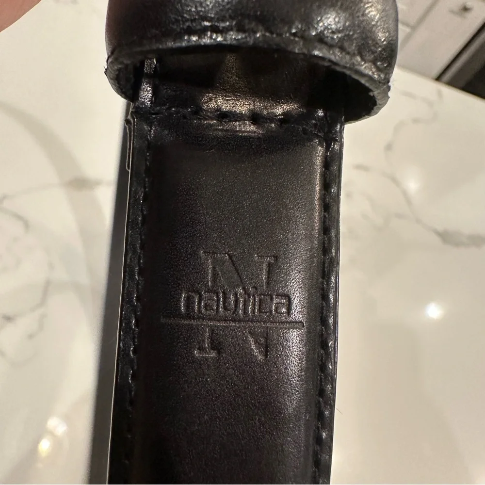 Nautica Mens Black Smooth Leather Adjustable Logo Belt Size 40 Career Business